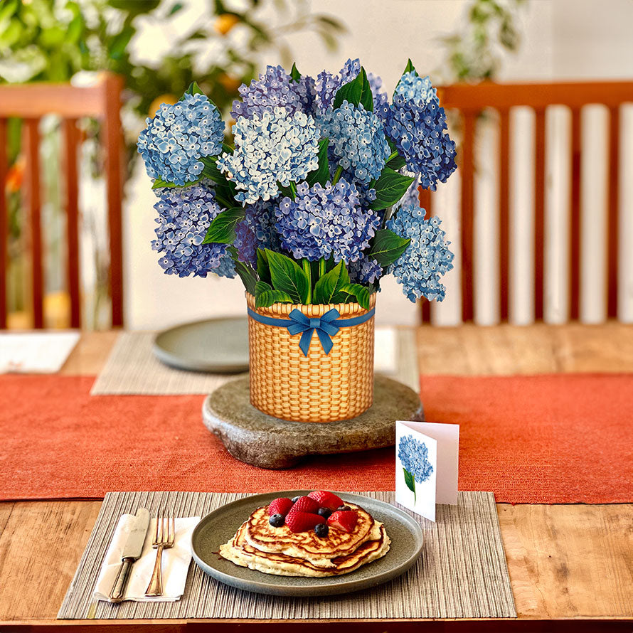 Freshcut Paper Pop Up Grande Nantucket Hydrangea 3d Greeting Card