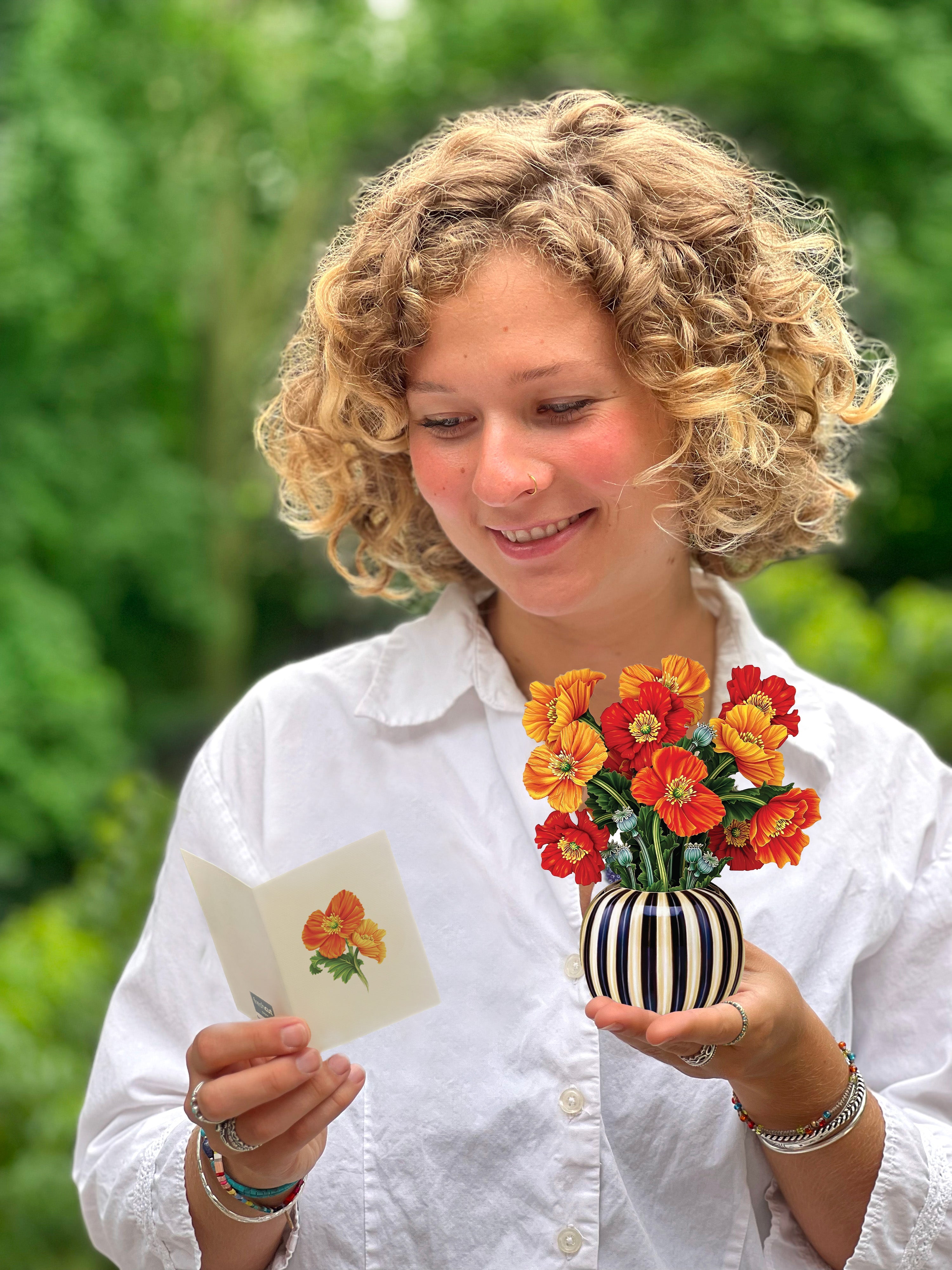 Mini French Poppies - FreshCut Paper